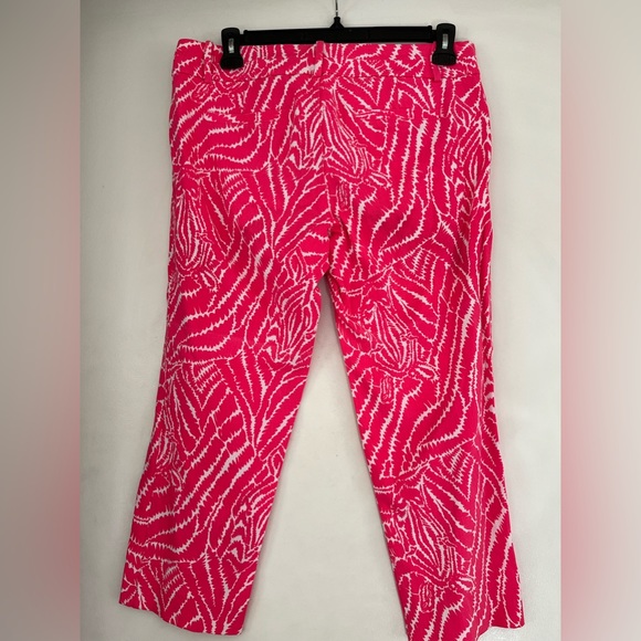 EUC Lilly Pulitzer stretch Luxury capris zebra print 12 10 - Picture 2 of 4